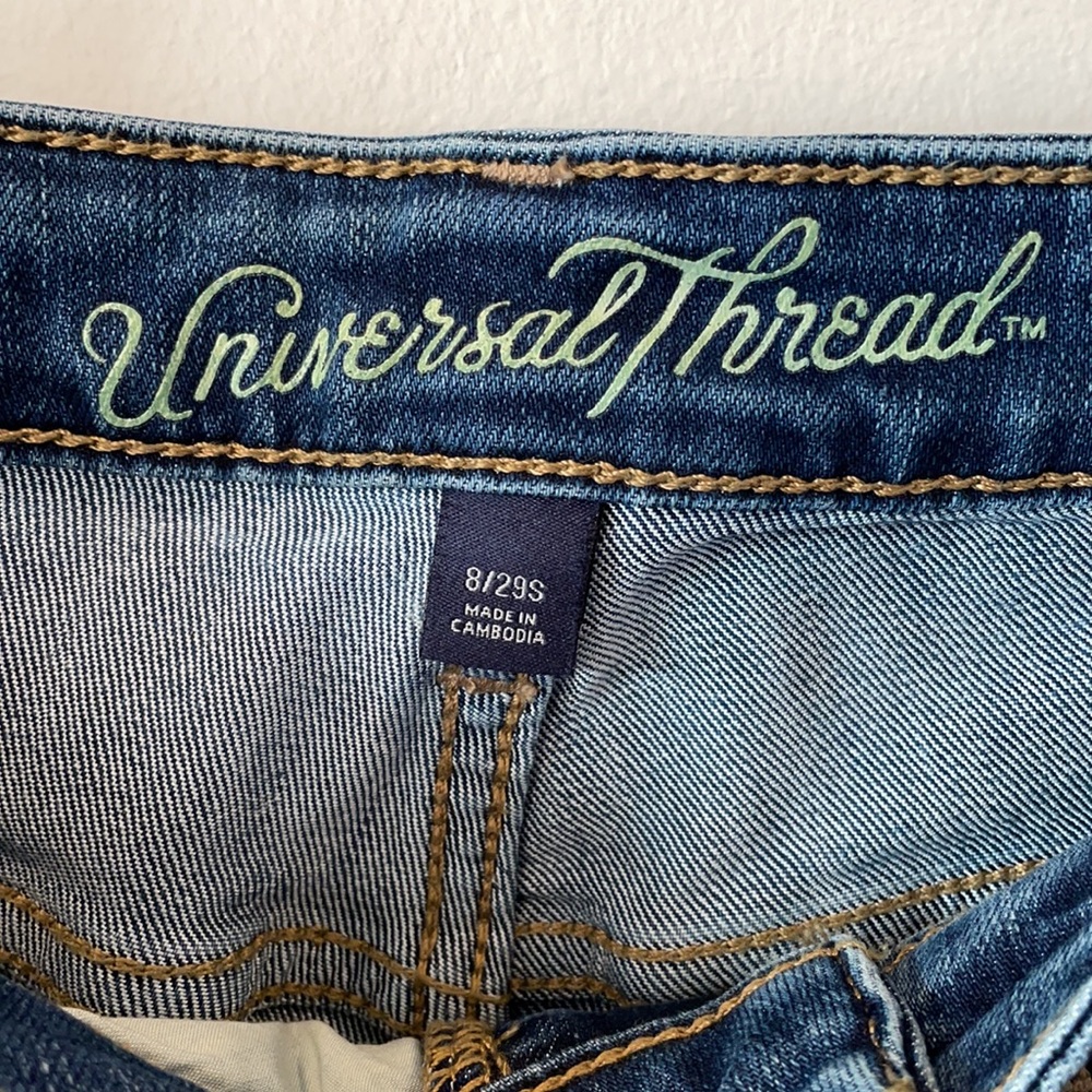 Universal Thread Mid Rise skinny Jean size 8/29 s - Picture 2 of 5